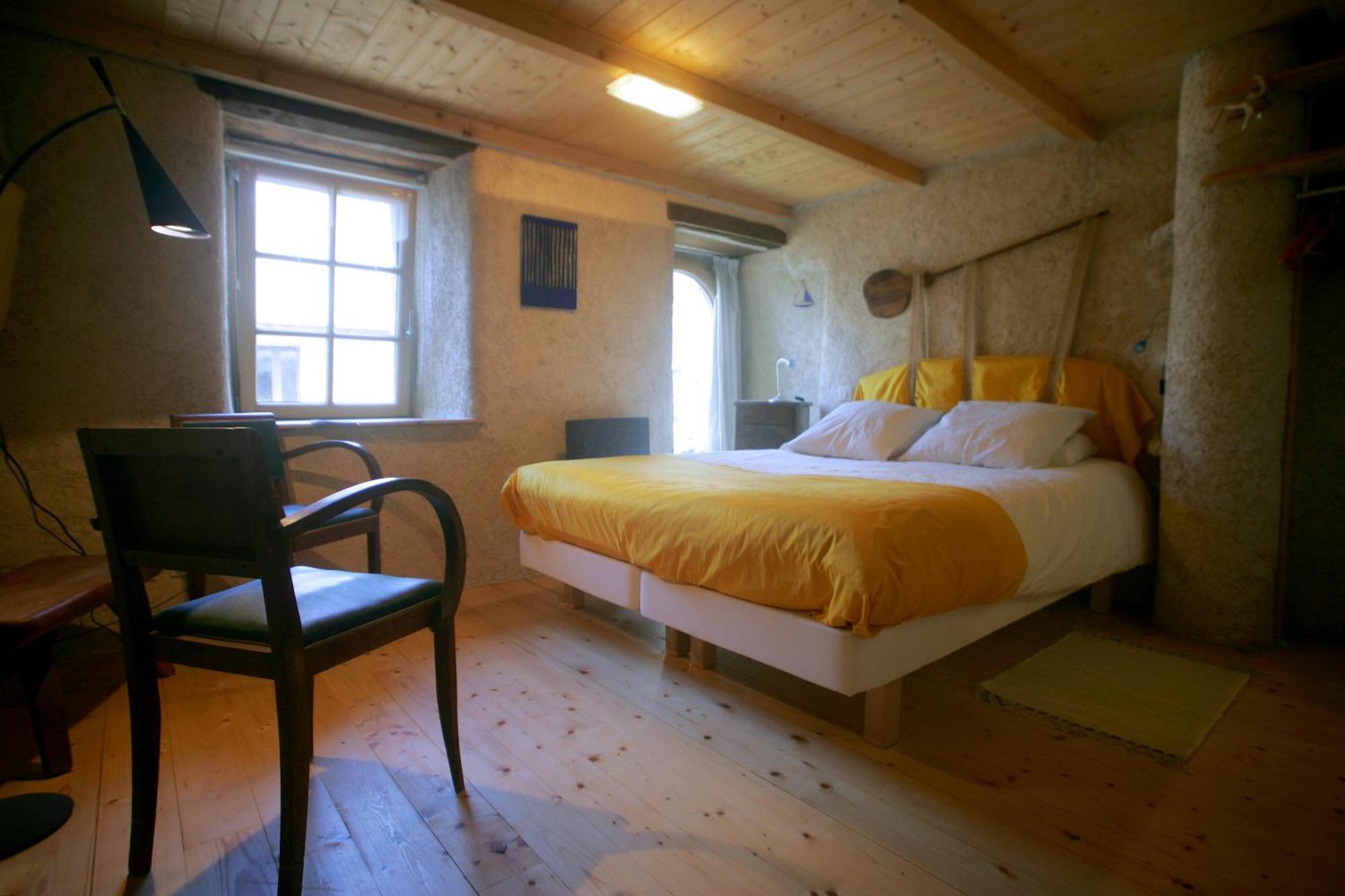 Le Magasin A Sel Bed & Breakfast Crozon Exterior photo